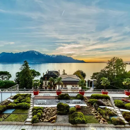 Incredible Views Of 2bd By Guestlee 아파트